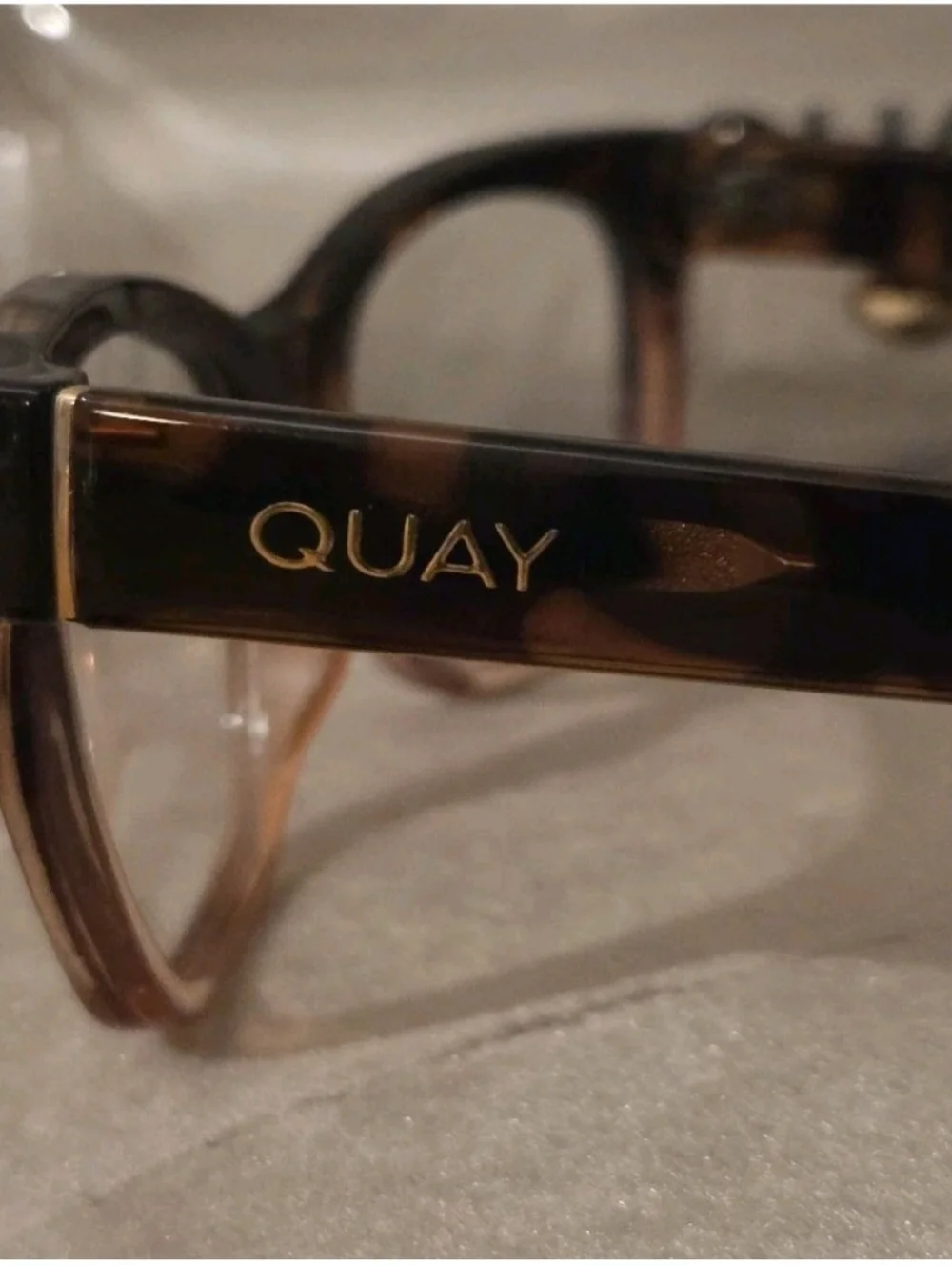 QUAY Tortoiseshell 'After Hours Mini' Clear Glasses